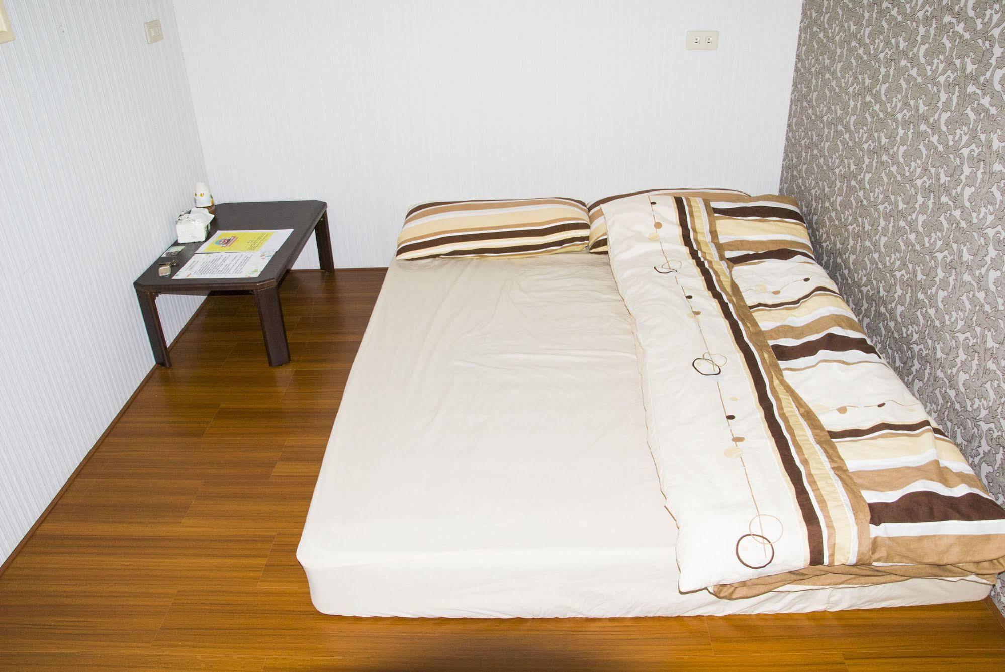 Song Youf Hostel Zhongpu Экстерьер фото